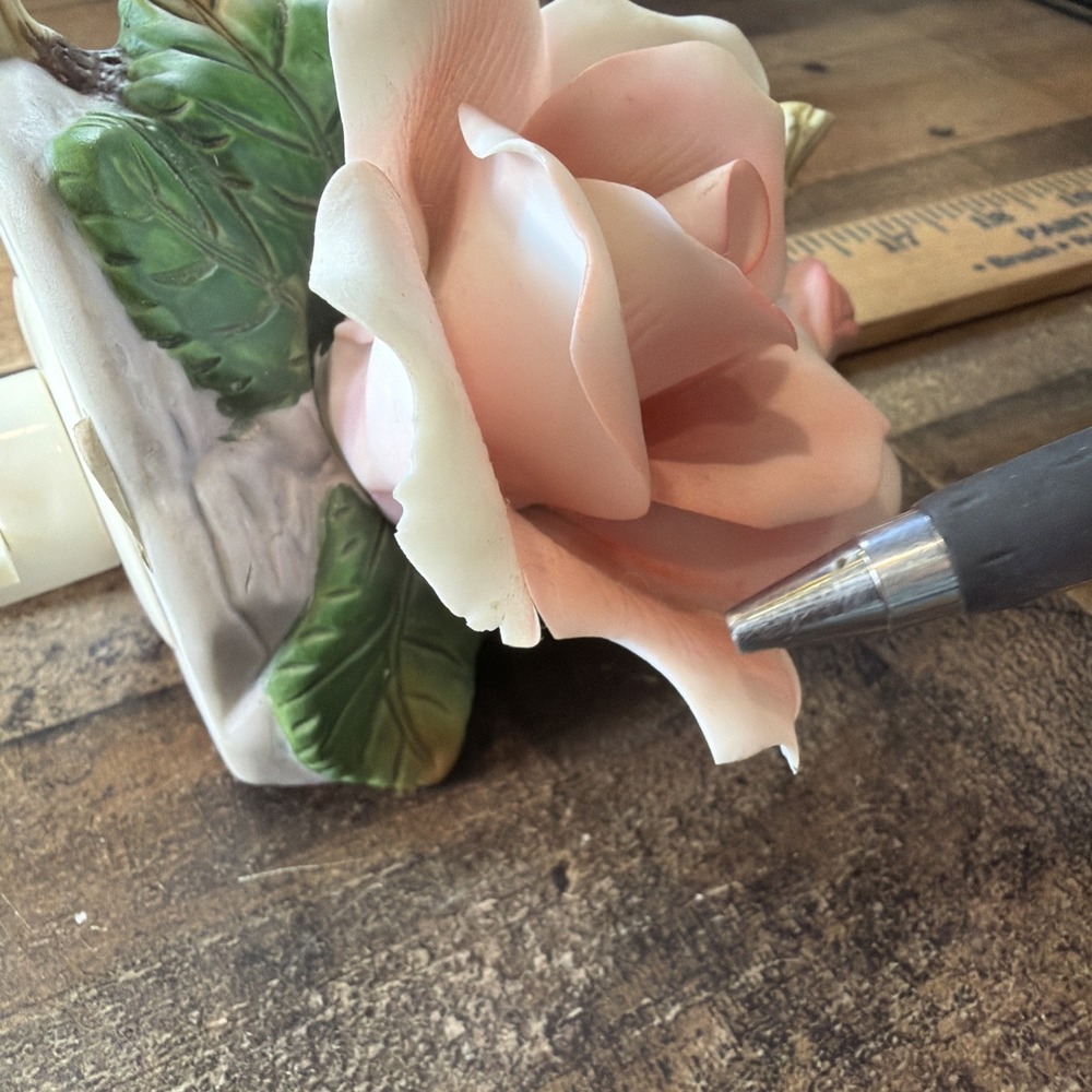 Pink Porcelain Rose Night Light Plug In Floral Ceramic Accent Vintage **Damage** - Picture 16 of 16